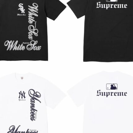 【預售】Sup x MLB FW25 WEEK17 Team Tee NY 草寫字母後背圖像短袖T恤 黑/白