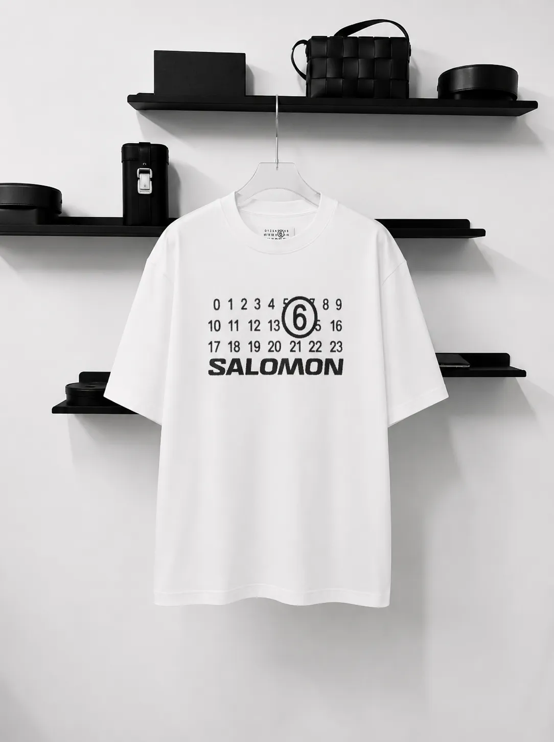 【預售】Salomon x MM6 26SS 聯名款 數字logo 短袖T恤 黑色/白色