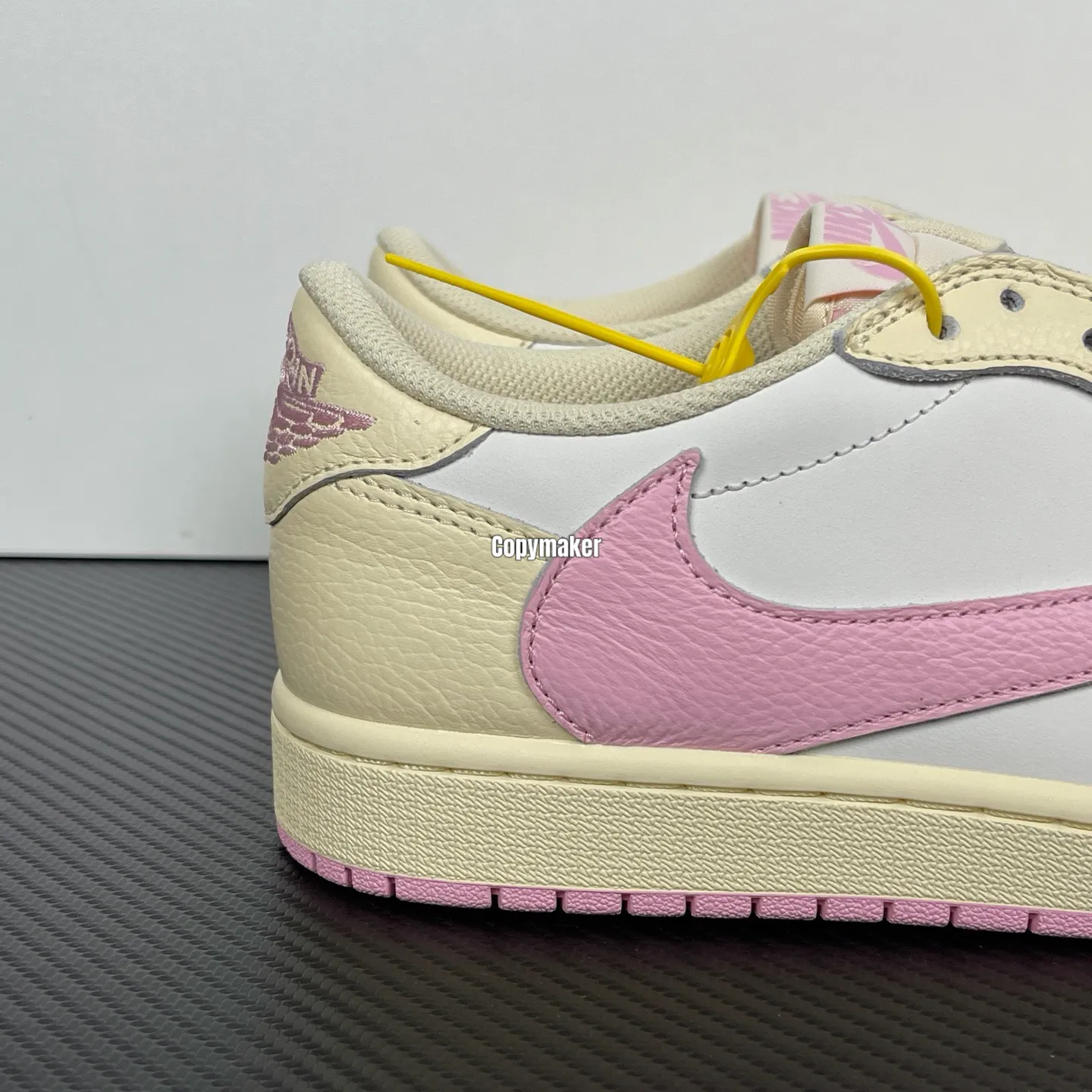 【預售】Travis Scott x Air Jordan 1 Low OG “Shy Pink” 聯名 害羞粉 倒鉤11.0 AJ1