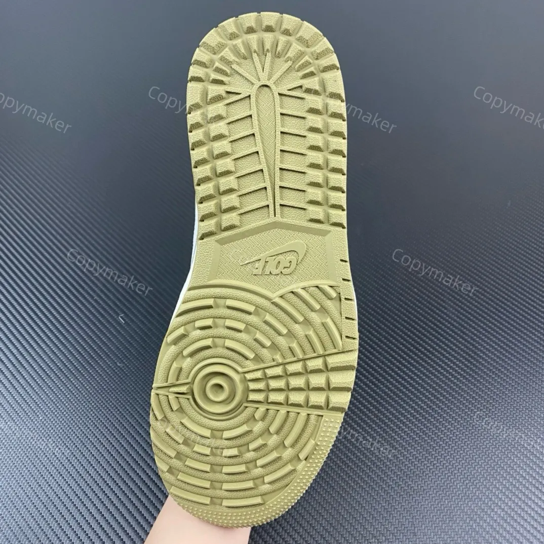 【現貨】Travis Scott x Air Jordan 1 Low Golf 聯名 麂皮鴛鴦 白橄欖綠 倒鉤6.0 AJ1