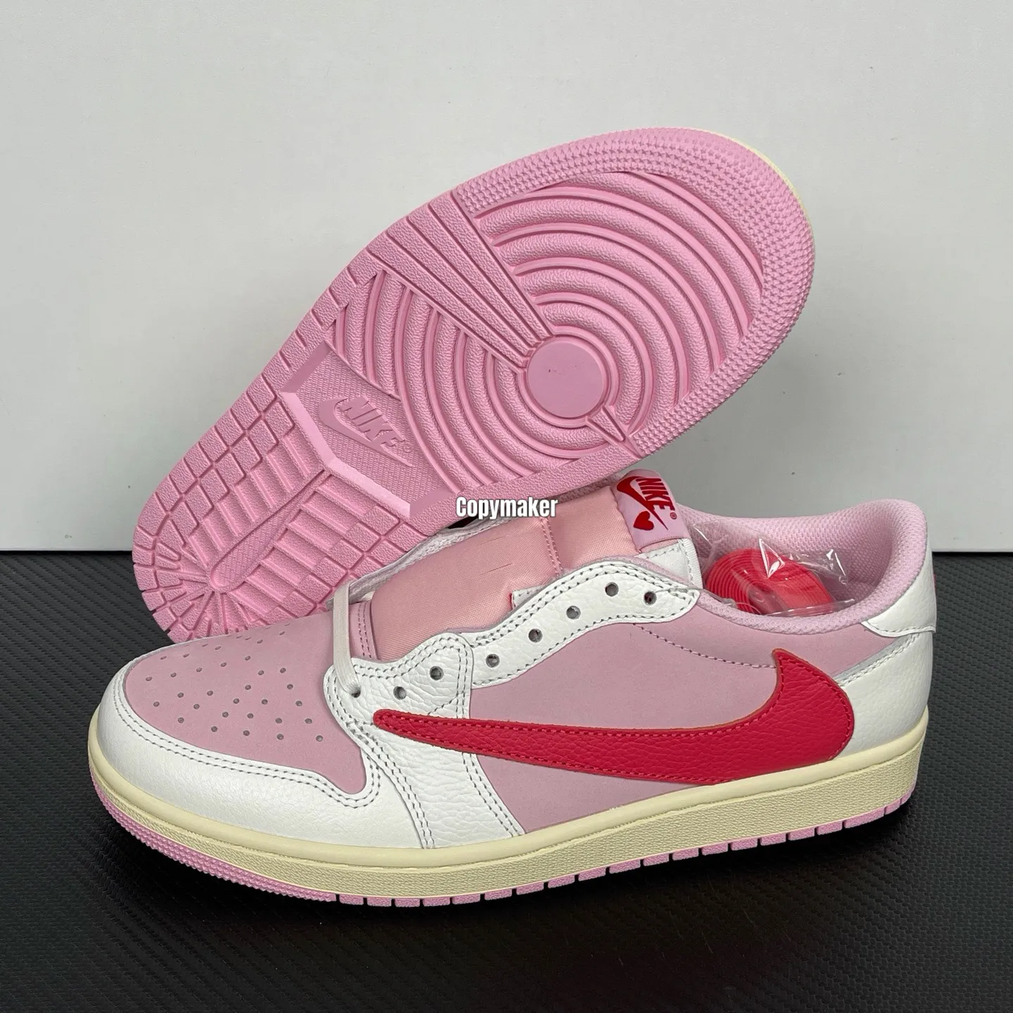 【預售】Travis Scott x Air Jordan 1 Low OG “Tropical Pink” 聯名 熱帶粉 倒鉤11.0 AJ1