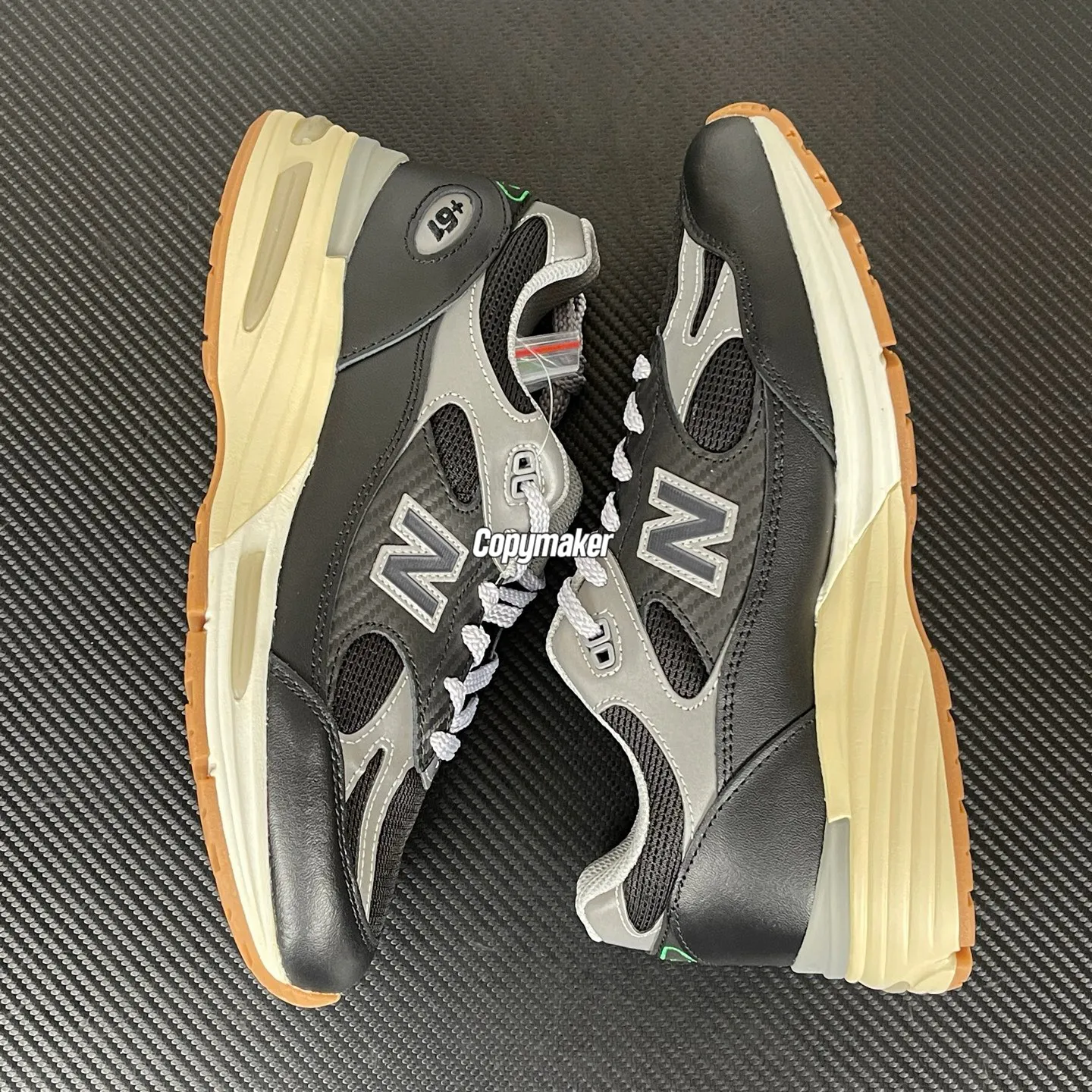【預售】NB x Up There 991 V2 Made in England 聯名 牛皮拼接慢跑鞋休閒鞋運動鞋 U991UT2