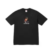 【預售】Sup x Wu-Tang Clan FW25 WEEK10 Clan RZA Tee 人物圖像短袖T恤 黑/白：圖片 2