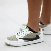 【現貨】Travis Scott x Air Jordan 1 Low Golf 聯名 麂皮鴛鴦 白橄欖綠 倒鉤6.0 AJ1：圖片 4