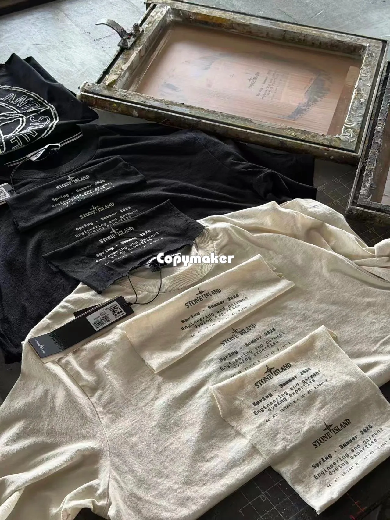 【預售】【過驗】STONE ISLAND 26SS 石頭島 胸口小字後背大羅盤印花 短袖T恤短袖 黑色/米色
