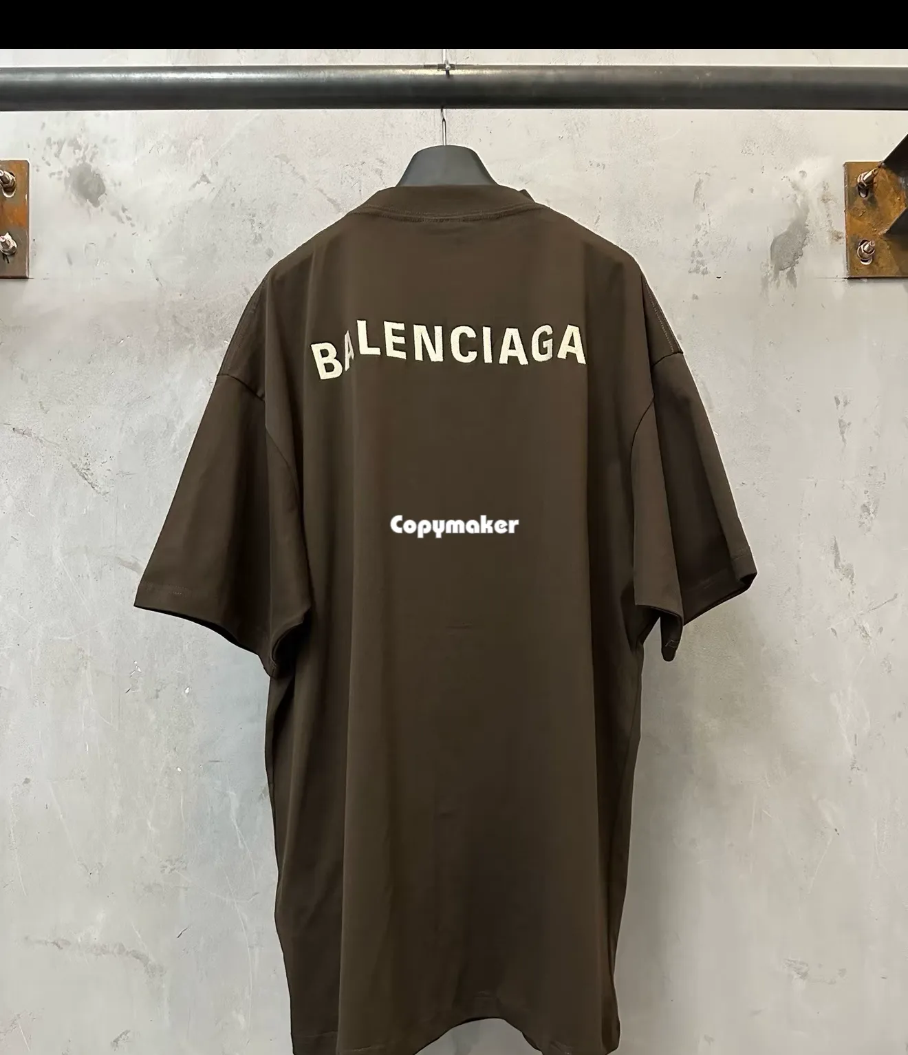 【預售】巴黎 BLC 26SS 胸前刺繡字母 後背大logo 簡約素色 短袖T恤 棕色