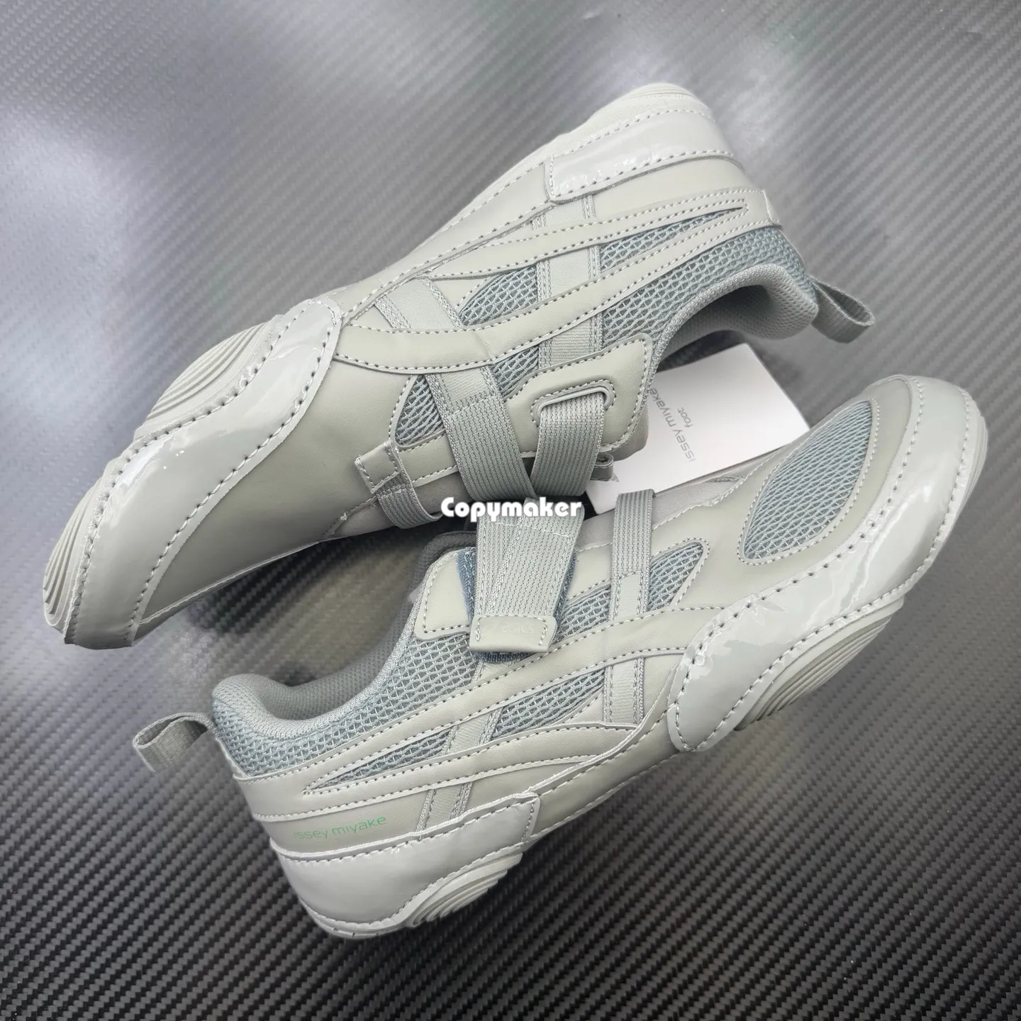 【預售】ISSEY M1YAKE 三宅 x Asics Hyper Taping 聯名 跑步鞋休閒鞋運動鞋 二色