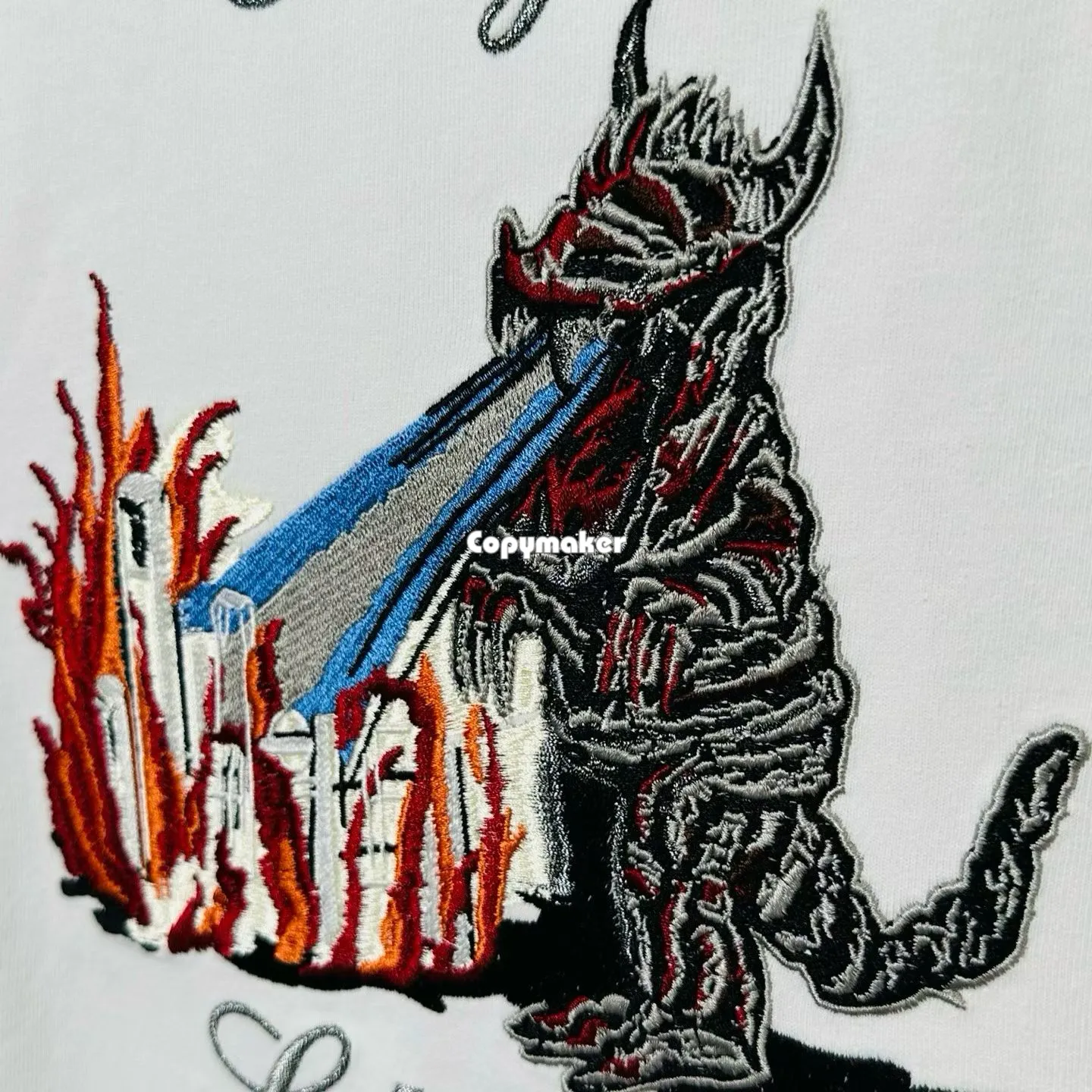 【預售】Sup SS26 WEEK7 Monster S/S Top 東京噴火怪獸酷斯拉刺繡印花 短袖T恤 黑/白