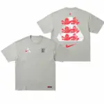 【預售】PALACE x NK x 英格蘭足球隊 26SS 三方聯名刺繡印花 後背大印花 短袖T恤