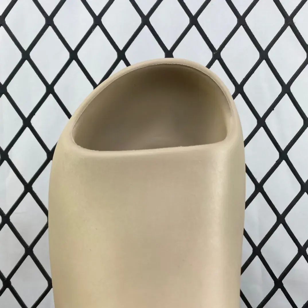 【現貨】YEEZY Slide “Pure” GZ5554 kanye west YZY 拖鞋 鞋子 休閒拖 踩屎感 暖沙黃 米白