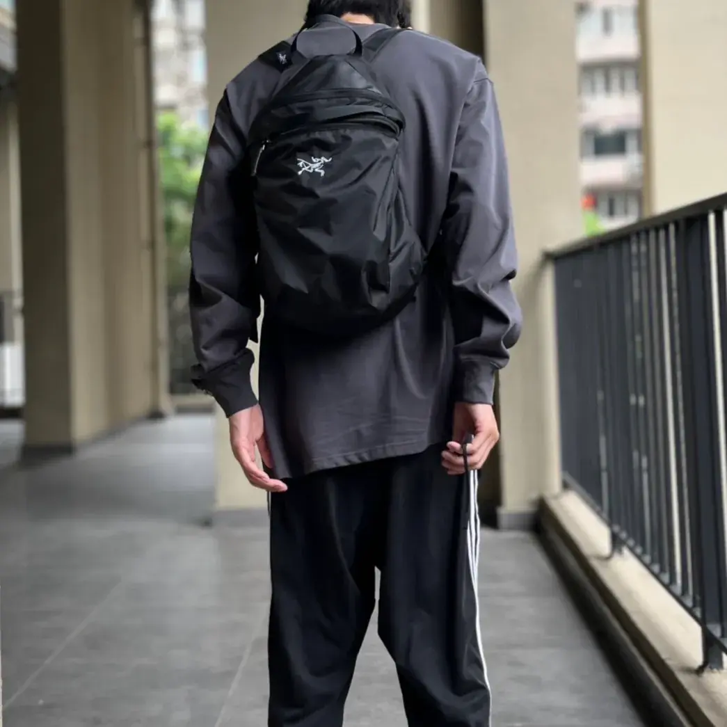 【現貨】ARC'TERYX Heliad 15L 始祖鳥 鳥牌 輕薄透氣後背包雙肩包