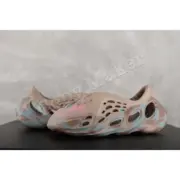 【現貨】YEEZY Foam Runner "MX Sand Grey" 藍褐粉 洞洞鞋 洞洞拖 拖鞋 YZY GY3969：圖片 10
