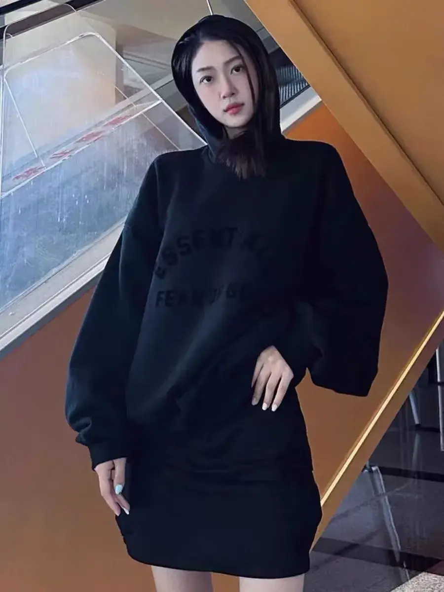 23SS FOG ESSENTIALS 副線膠標 帽T帽衫連帽衛衣 FEAR OF GOD 玄青黑 圓弧字母