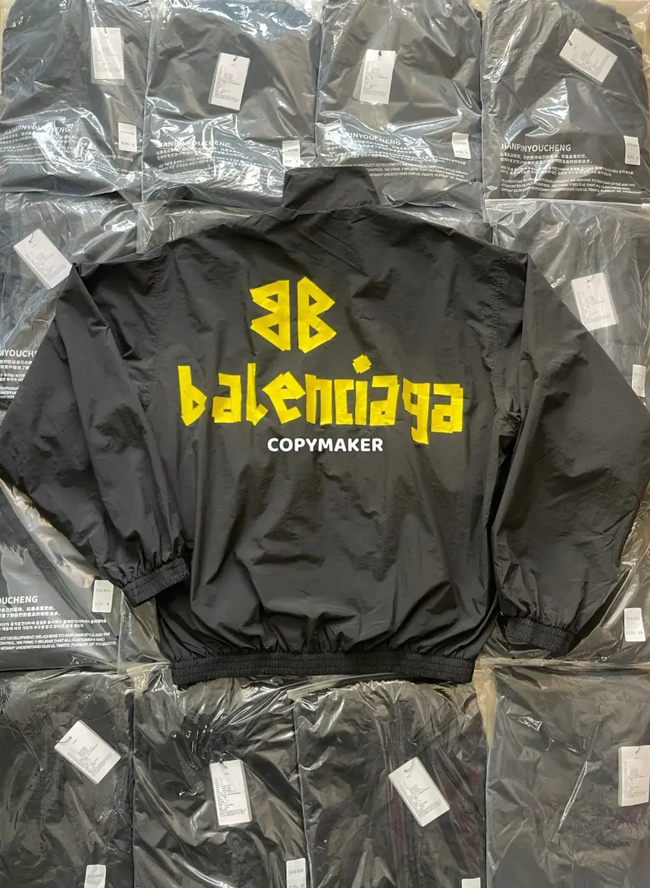 【現貨】巴黎 BLC 24FW 秀款 膠帶 繃帶logo 防水防曬 外套夾克風衣衝鋒衣