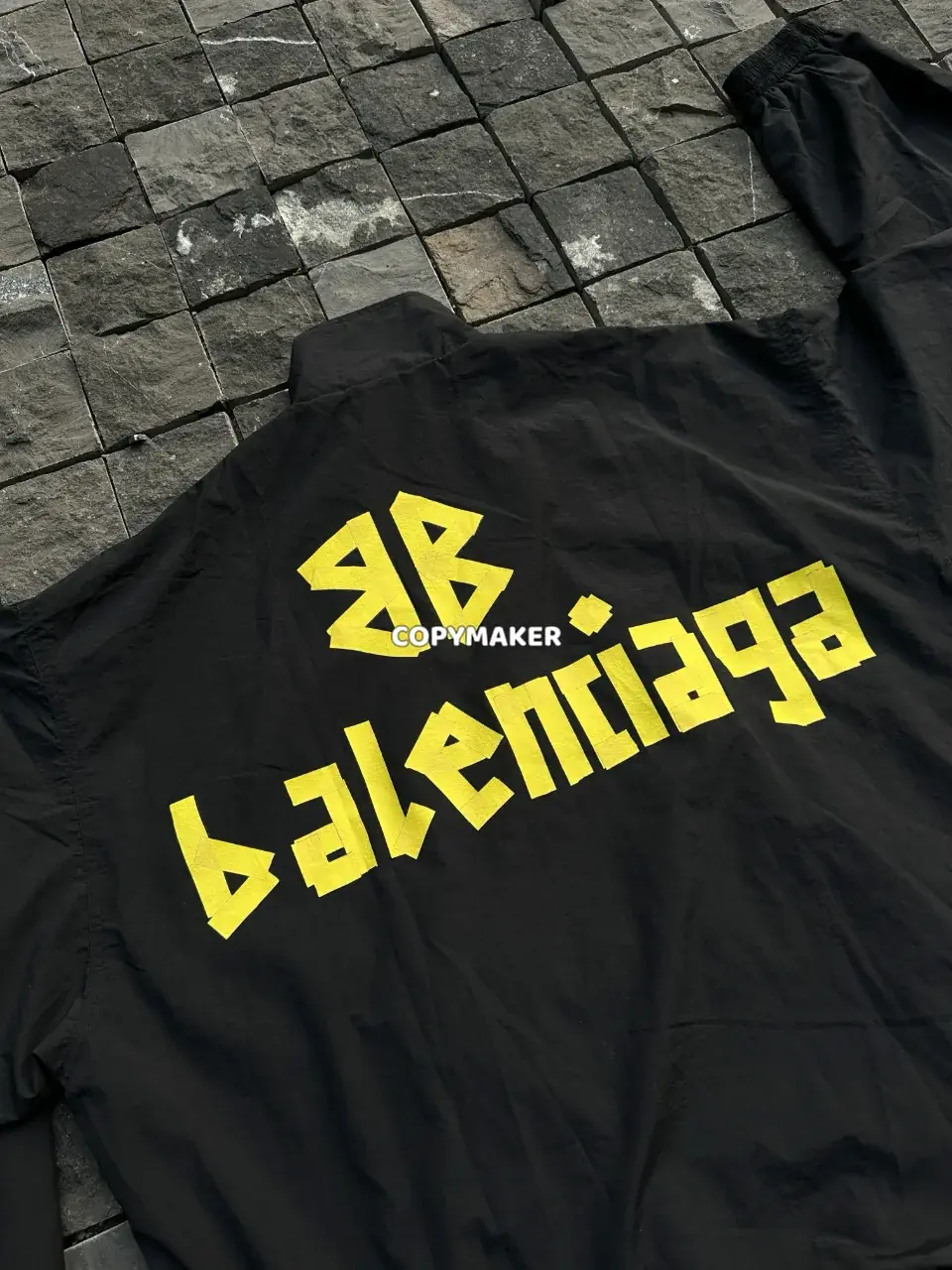 【現貨】巴黎 BLC 24FW 秀款 膠帶 繃帶logo 防水防曬 外套夾克風衣衝鋒衣