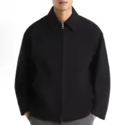 【預售】LOWE 25FW 後背皺褶皮標 拉鍊外套夾克 簡約素色 進口羊毛 黑色：圖片 3