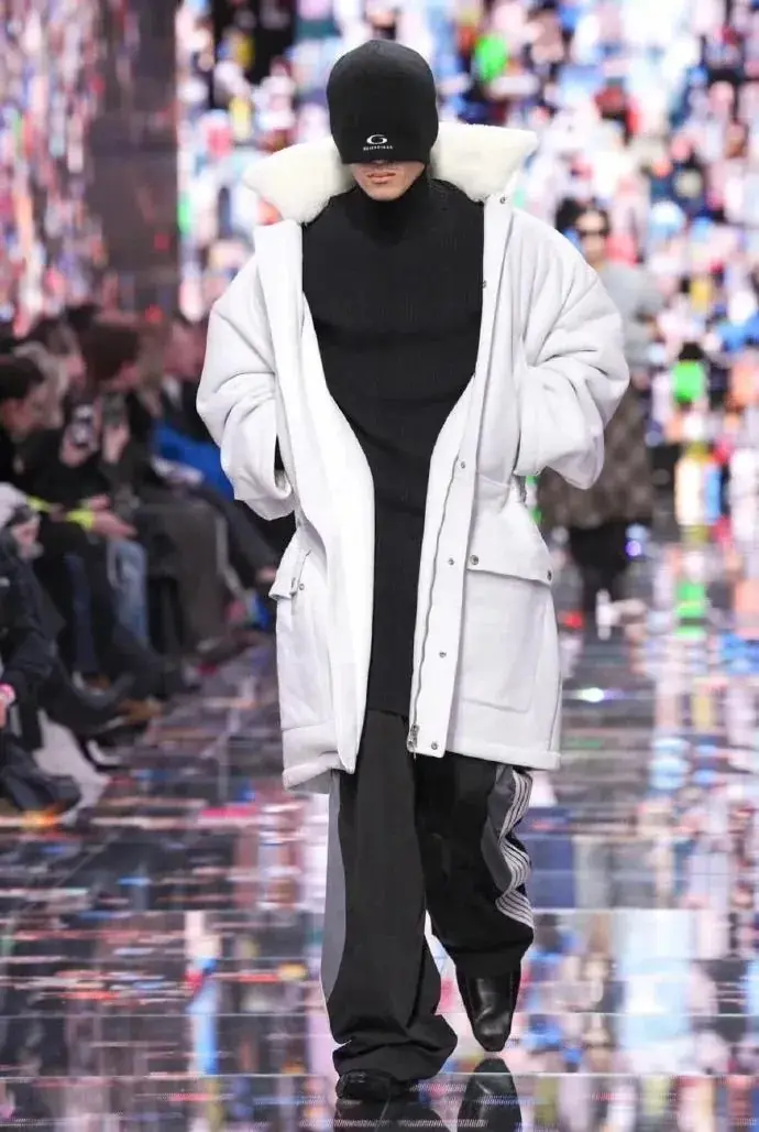 【現貨】巴黎 BLC 24FW 秀款 Loop sport icon 雙環 面具毛帽冷帽帽子