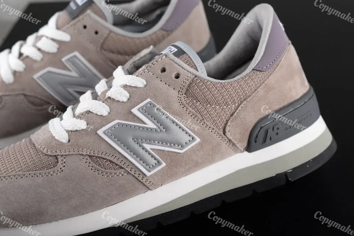 【預售】NB 990v1 x KITH 聯名 霧紫 莫蘭迪紫 潮流復古 慢跑鞋 休閒鞋 M990KT1