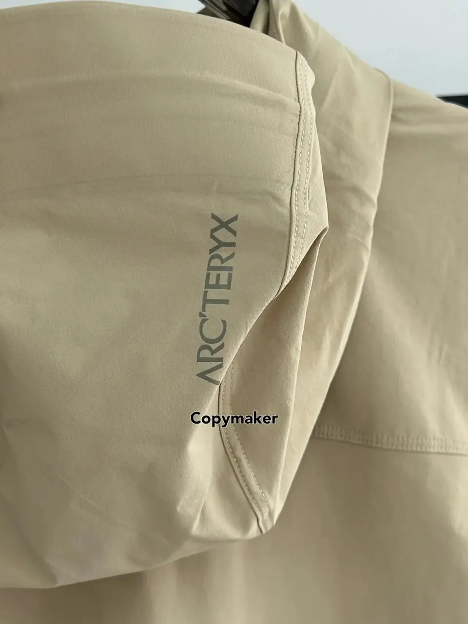 ARC'TERYX Gamma Lightweight Hoody 始祖鳥 鳥牌 軟殼衝鋒衣風衣 防曬夾克外套
