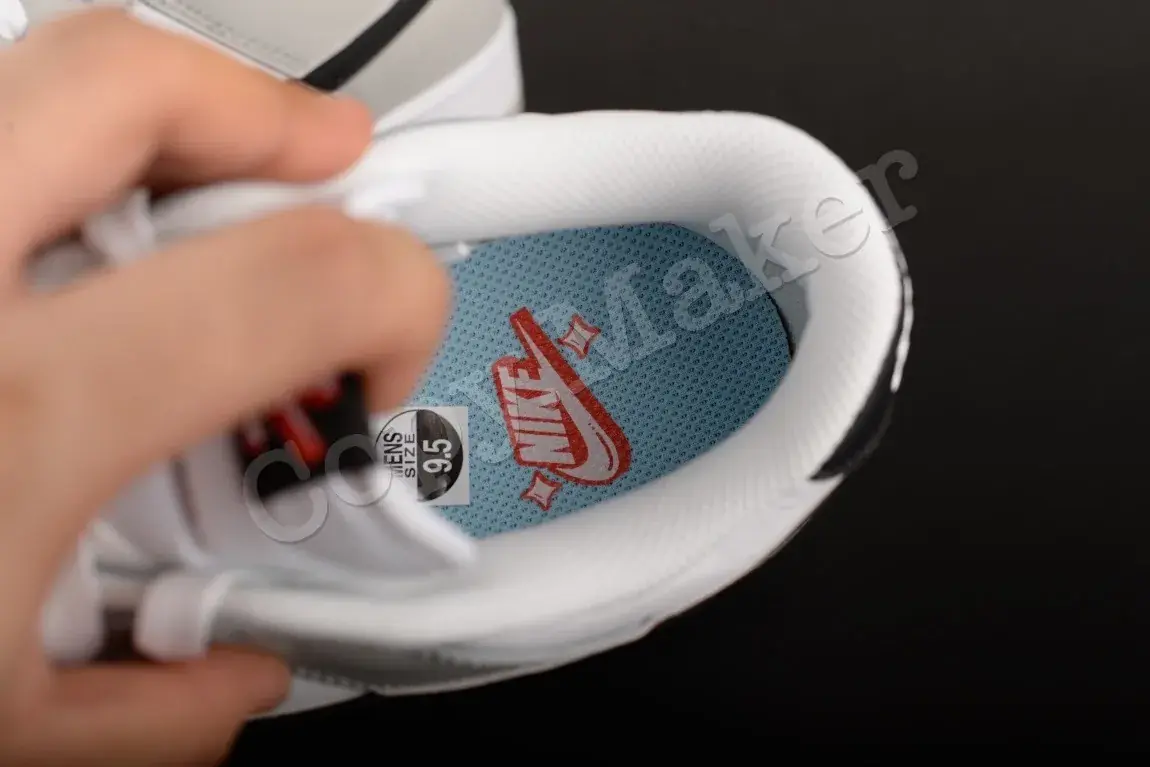 【預售】Dunk Low SE