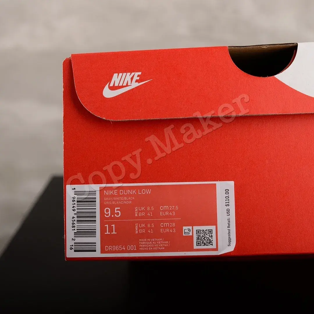 【預售】Dunk Low SE