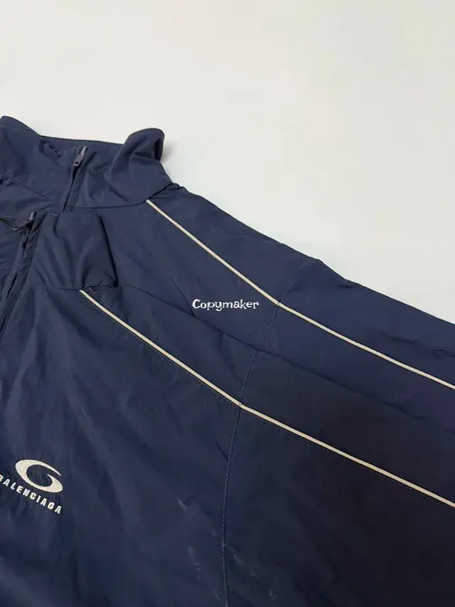 【現貨】BLC 巴黎 24FW Loop Sports Icon 循環單環刺繡 復古 運動外套夾克衝鋒衣 海軍藍