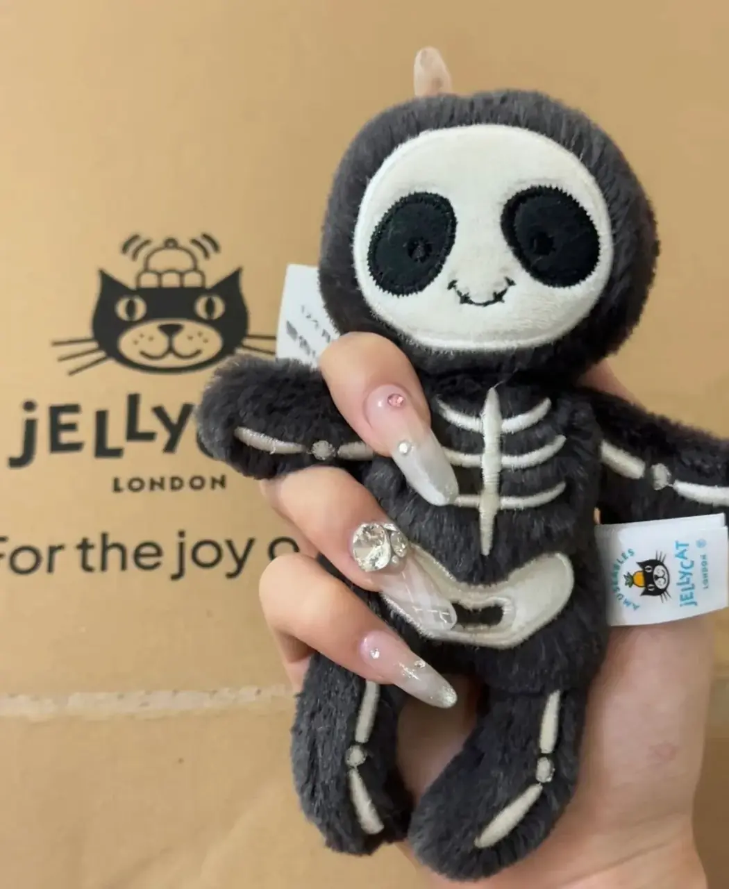 【現貨】【過驗】Jellycat 萬聖節系列 骷髏鮑勃 鑰匙圈吊飾掛飾配件安撫玩偶娃娃 15cm