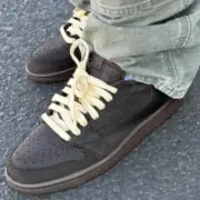 【預售】Travis Scott x Air Jordan 1 Low OG “Velvet Brown” 聯名 黑棕 倒鉤9.0 AJ1：圖片 5