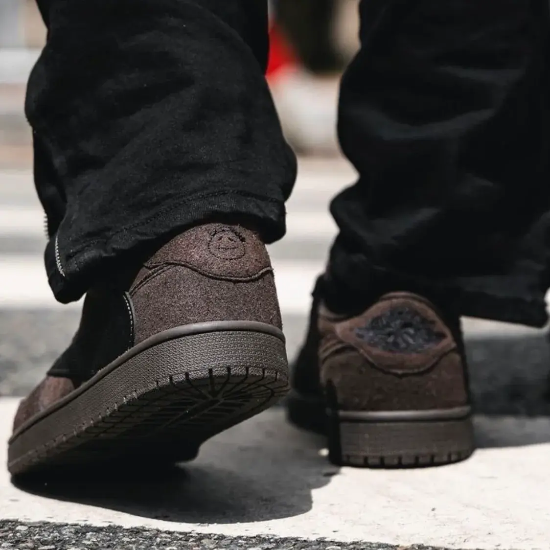 【預售】Travis Scott x Air Jordan 1 Low OG “Velvet Brown” 聯名 黑棕 倒鉤9.0 AJ1