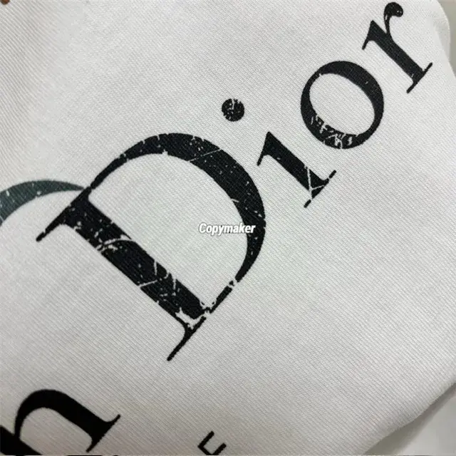 【現貨】D1OR 25FW Couture 開裂小破壞 胸前字母logo 背後鈴蘭花 短袖T恤 黑色/白色