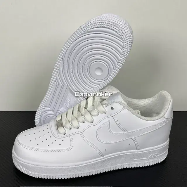 【預售】NK Air Force 1’07 空軍一號 AF1 板鞋休閒鞋籃球鞋 純白/全黑
