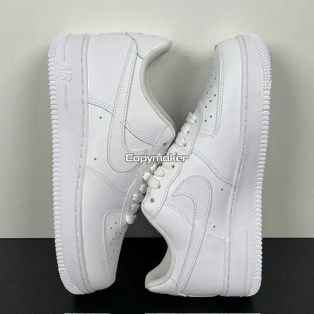 【預售】NK Air Force 1’07 空軍一號 AF1 板鞋休閒鞋籃球鞋 純白/全黑