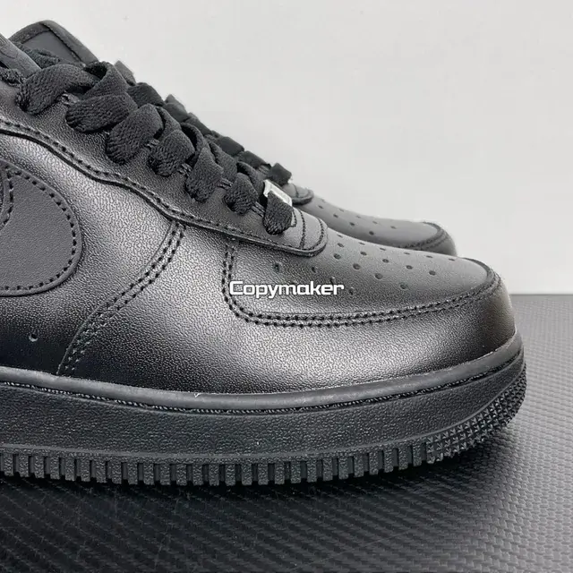 【預售】NK Air Force 1’07 空軍一號 AF1 板鞋休閒鞋籃球鞋 純白/全黑