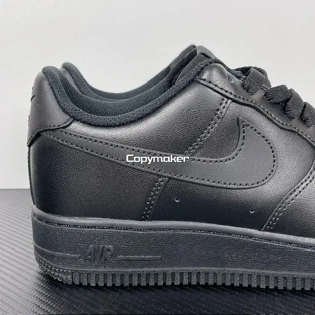 【預售】NK Air Force 1’07 空軍一號 AF1 板鞋休閒鞋籃球鞋 純白/全黑