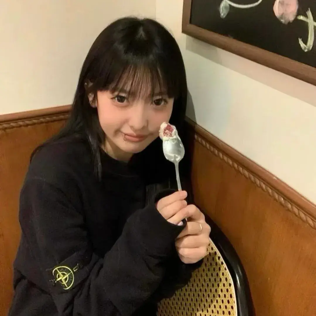【現貨】【過驗】STONE ISLAND 25SS SWEAT CREW NECK 石頭島 大學T大學踢圓領衛衣 三色