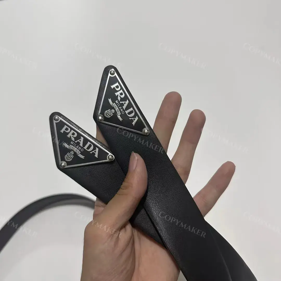 PRA 22FW 三角標 頭層牛皮 鍍銀鈀金 皮帶腰帶