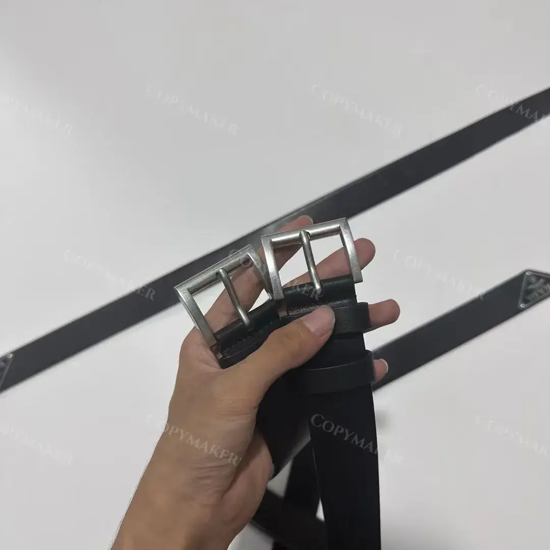 PRA 22FW 三角標 頭層牛皮 鍍銀鈀金 皮帶腰帶
