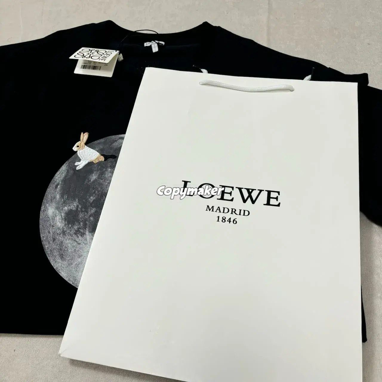 【現貨】【全套包裝】LOWE x Suna Fujita 25SS 聯名 兔子月兔滿月刺繡 短袖T恤 黑色