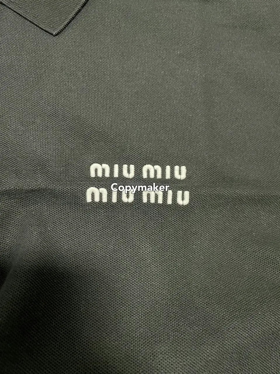 M1U M1U 24SS 繆繆 刺繡字母logo 經典款 素色簡約 Polo衫短袖T恤