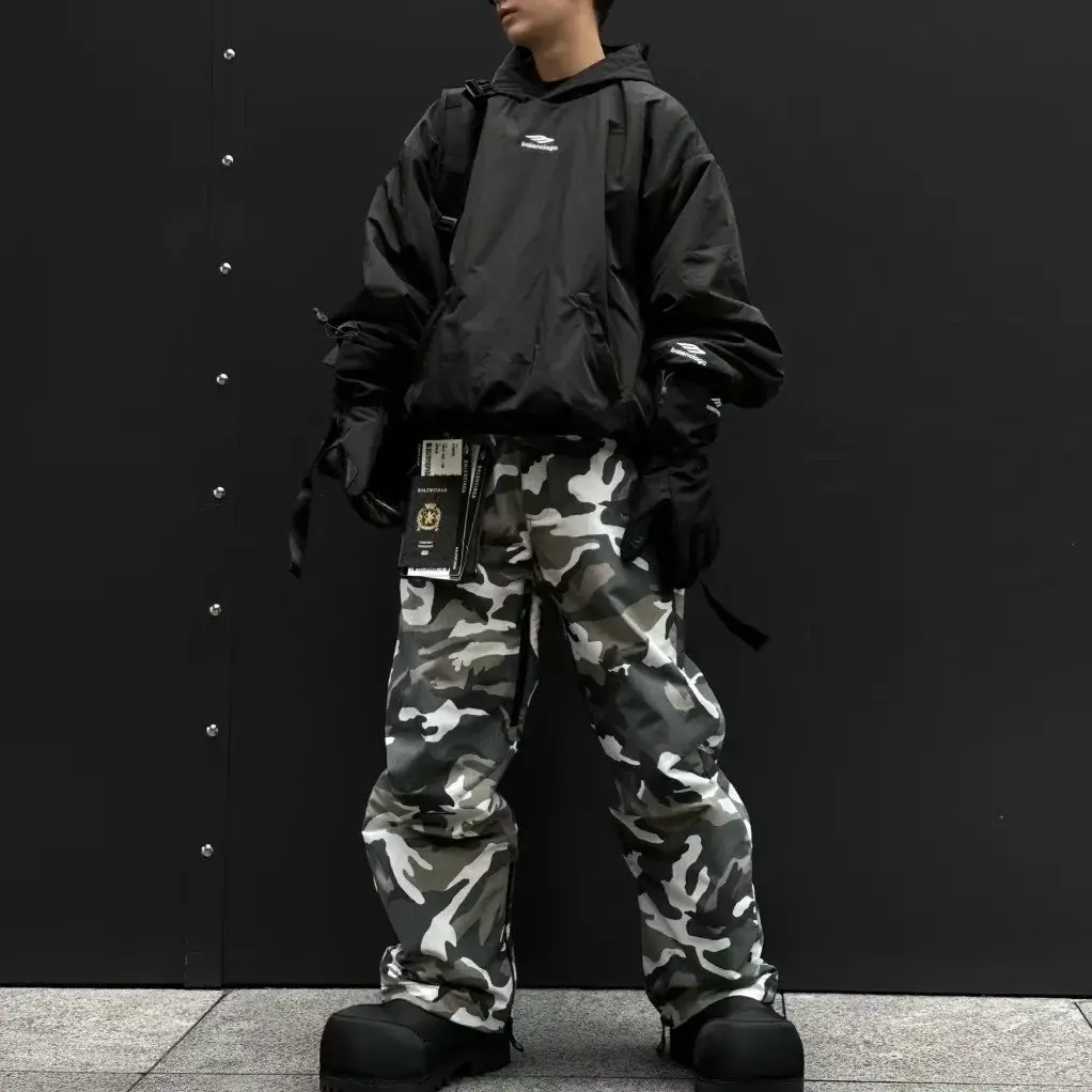 【現貨】巴黎 BLC 24FW 滑雪系列 3B刺繡 防水防風保暖 搖粒絨 套頭衝鋒衣風衣夾克帽T