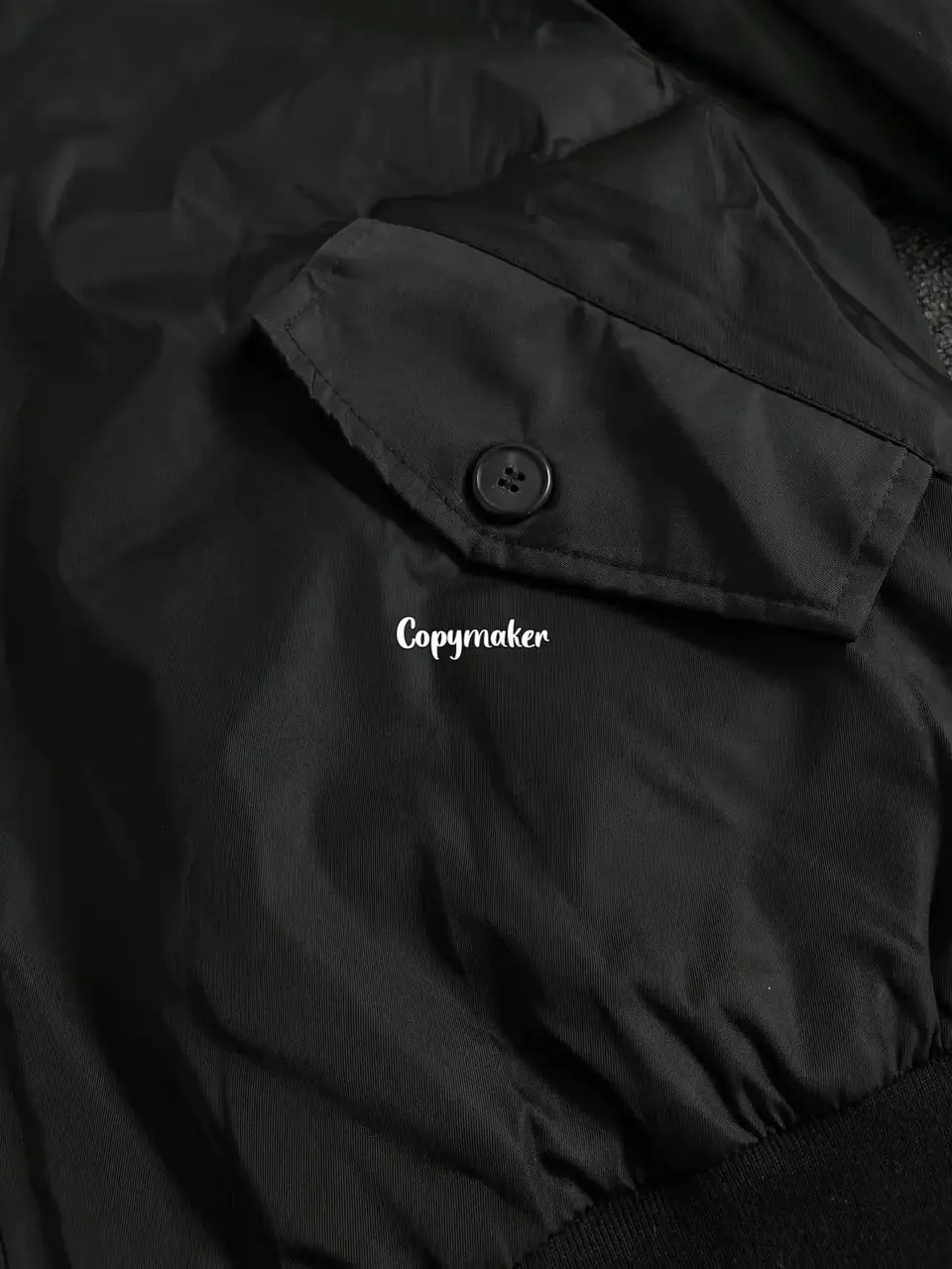 【現貨】PRA 25FW Re-Nylon 再生尼龍 三角標 哈靈頓夾克棉服外套風衣