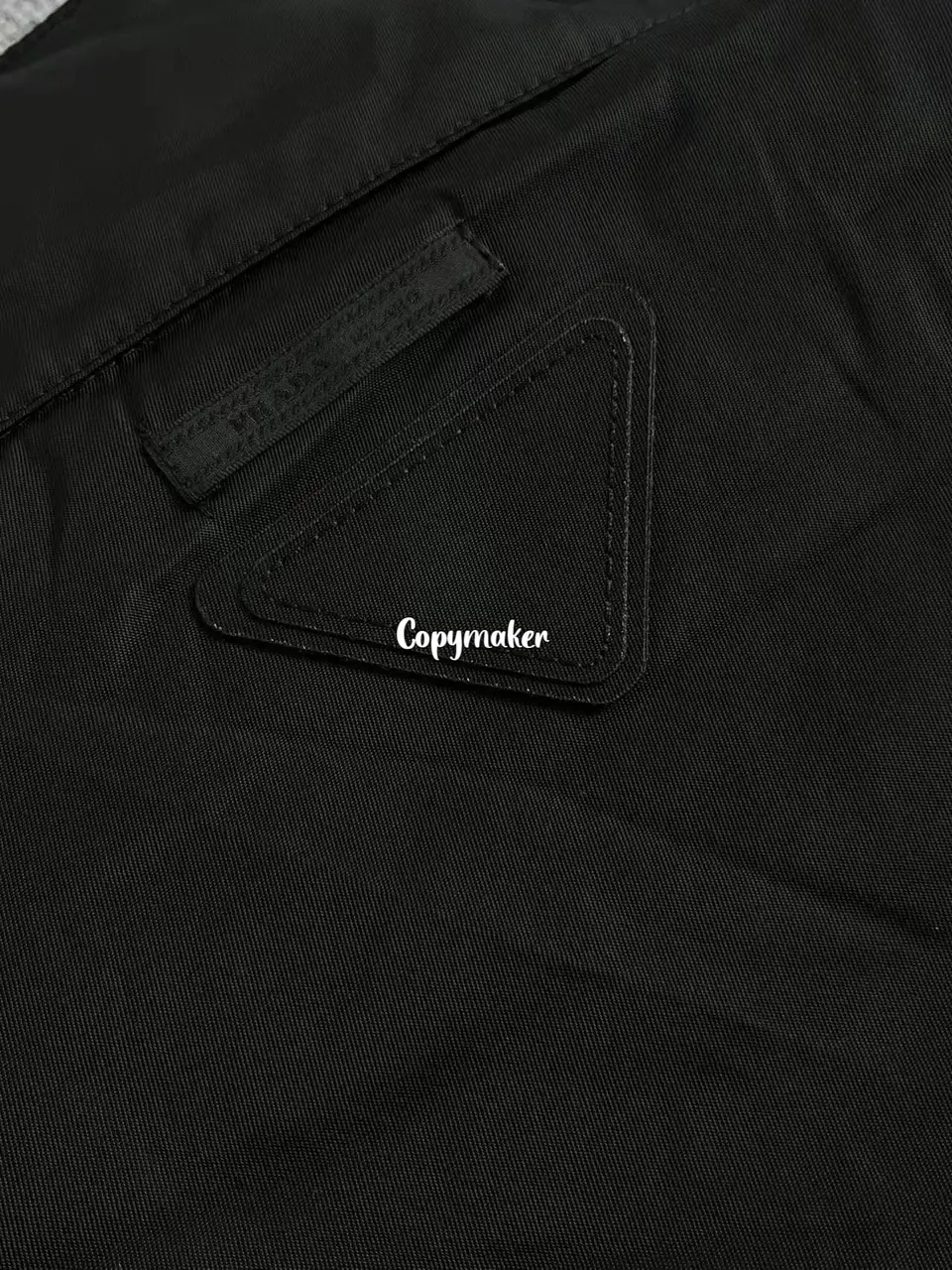 【現貨】PRA 25FW Re-Nylon 再生尼龍 三角標 哈靈頓夾克棉服外套風衣