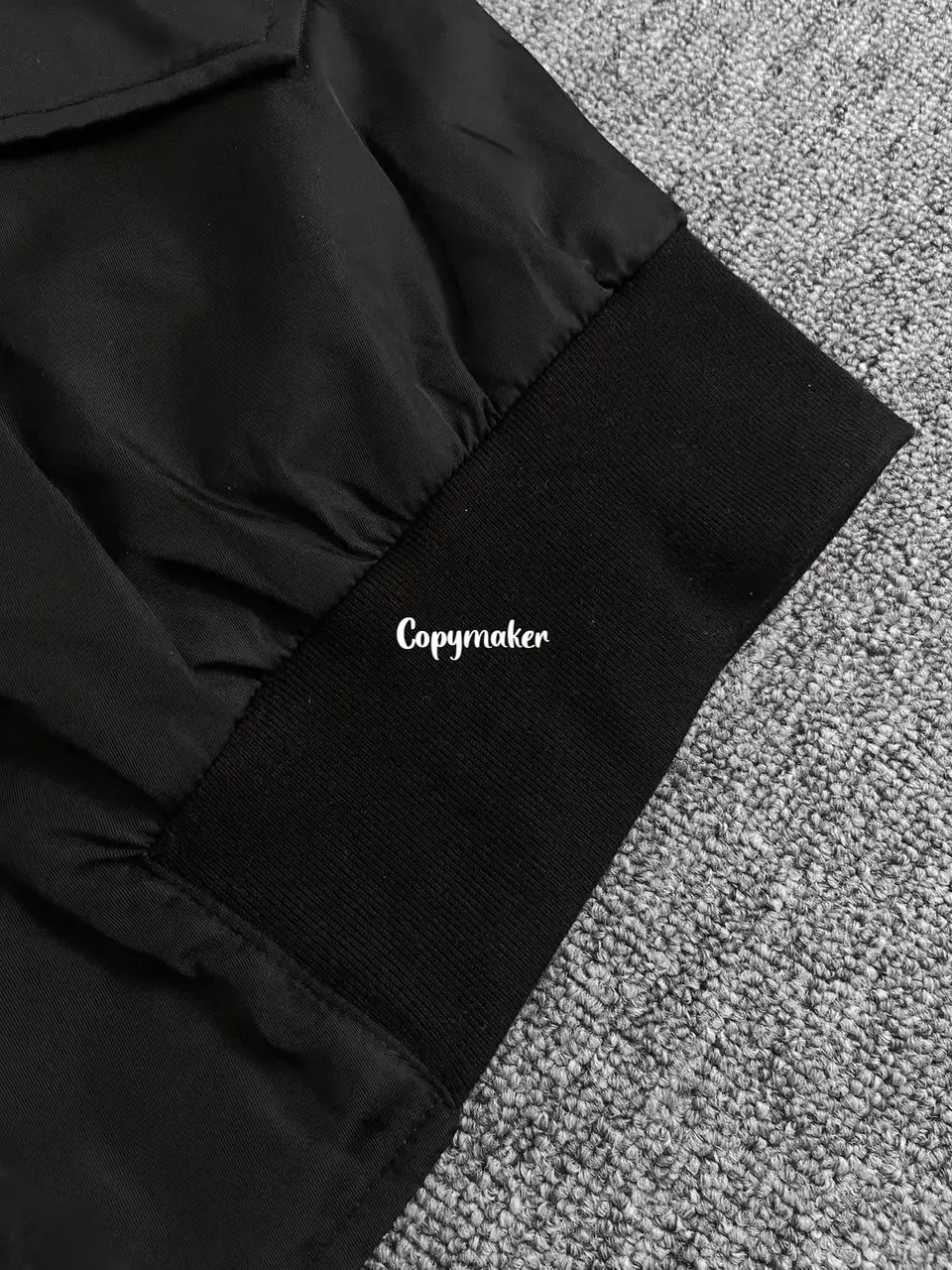 【現貨】PRA 25FW Re-Nylon 再生尼龍 三角標 哈靈頓夾克棉服外套風衣