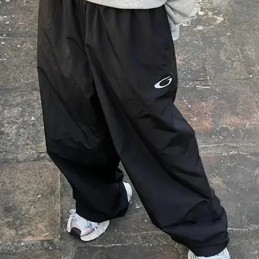 【現貨】巴黎 BLC 25SS Basketball系列 單環循環刺繡 尼龍直筒休閒褲運動褲長褲 Baggy