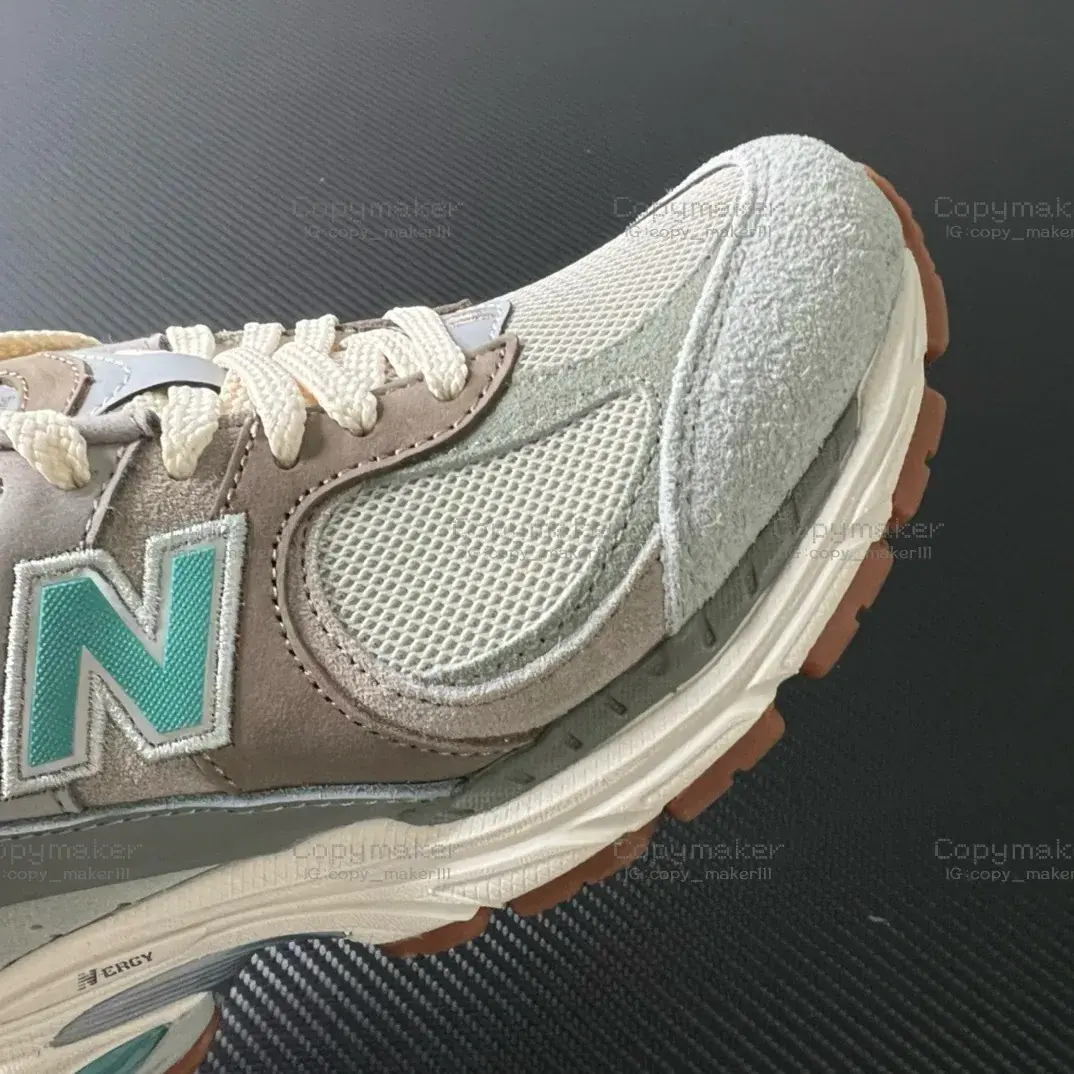 【預售】Atoms x NB 2002R 聯名 米棕綠 慢跑鞋 休閒鞋 M2002RAM