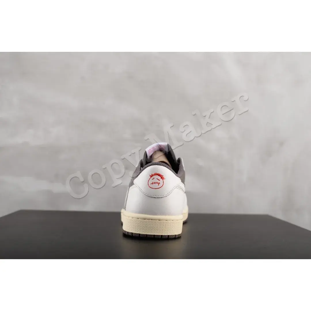 【預售】Travis Scott x Air Jordan 1 Low OG “Reverse Mocha” 聯名 反轉摩卡 白棕 倒鉤 AJ1
