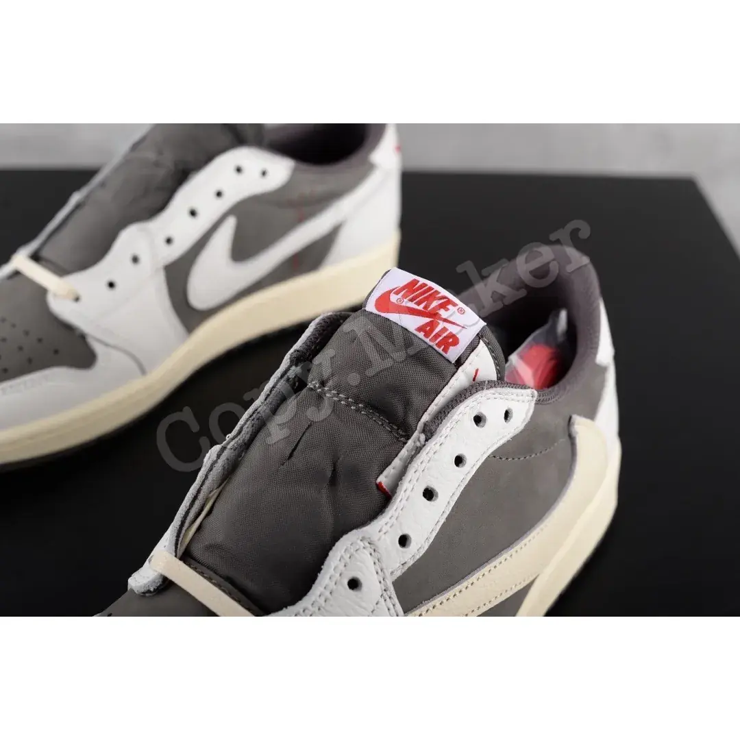 【預售】Travis Scott x Air Jordan 1 Low OG “Reverse Mocha” 聯名 反轉摩卡 白棕 倒鉤 AJ1