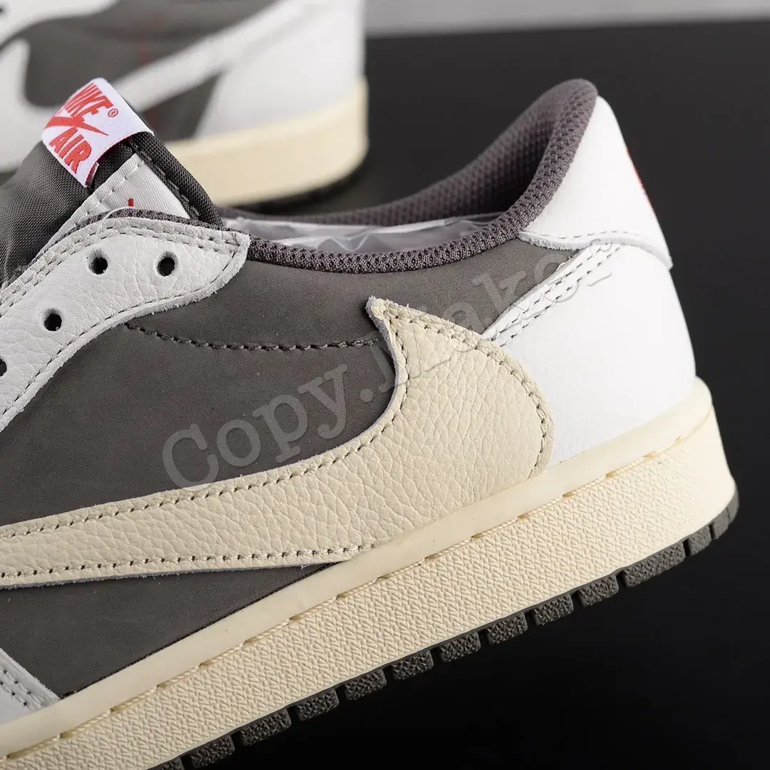 【預售】Travis Scott x Air Jordan 1 Low OG “Reverse Mocha” 聯名 反轉摩卡 白棕 倒鉤 AJ1