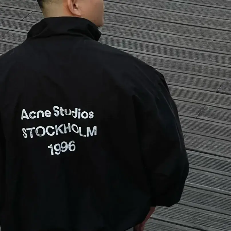 【現貨】Acne Studios 23FW Logo Zipper Jacket 水洗做舊復古 拉鍊外套夾克風衣衝鋒衣