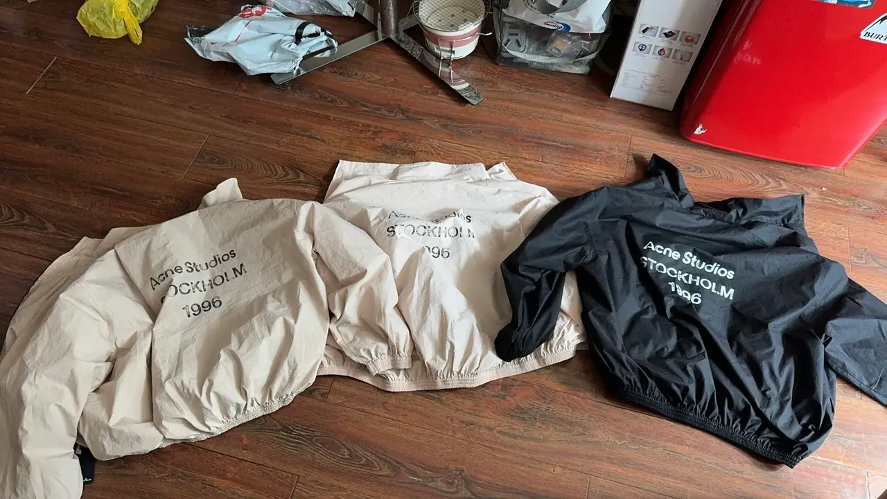 【現貨】Acne Studios 23FW Logo Zipper Jacket 水洗做舊復古 拉鍊外套夾克風衣衝鋒衣